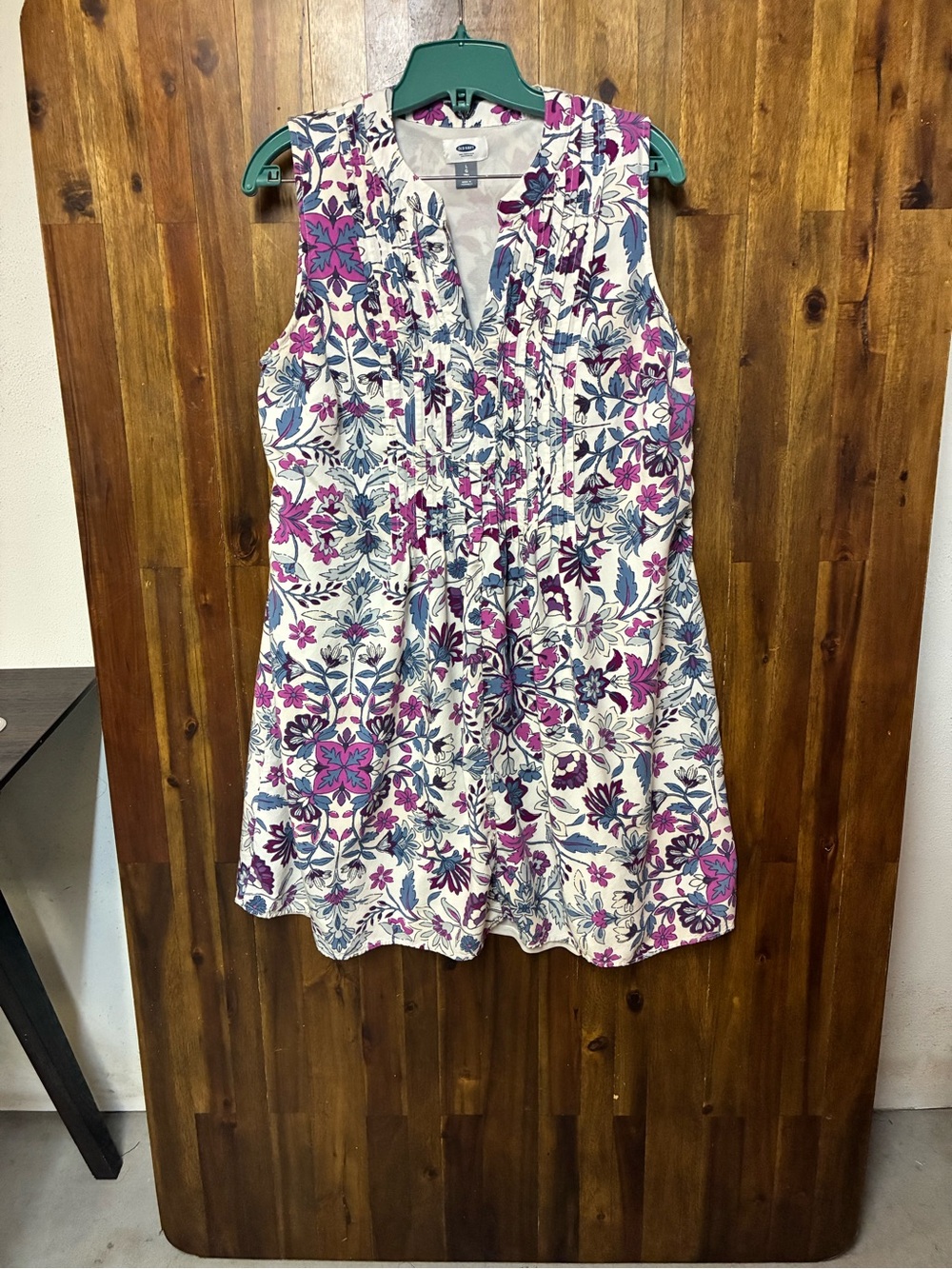 Old Navy Women’s Floral Pintuck Sundress - White, Pink & Blue (L)